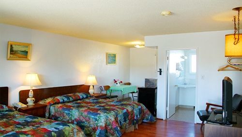 Cozy Court Motel Сешелт Екстериор снимка