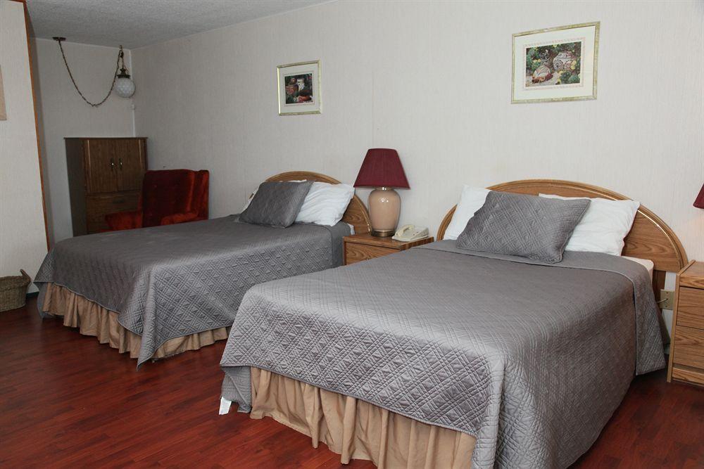 Cozy Court Motel Сешелт Екстериор снимка